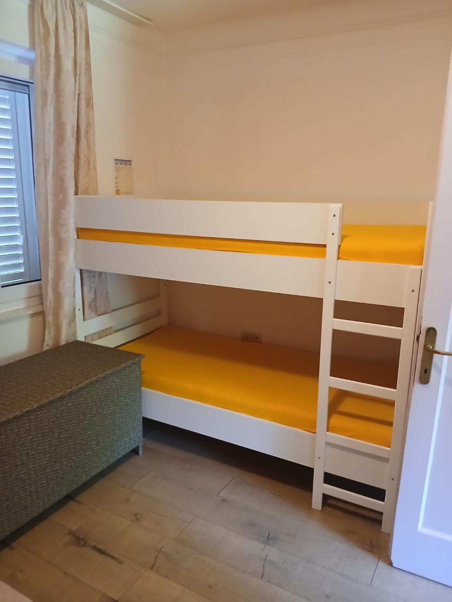 Apartment Elena *